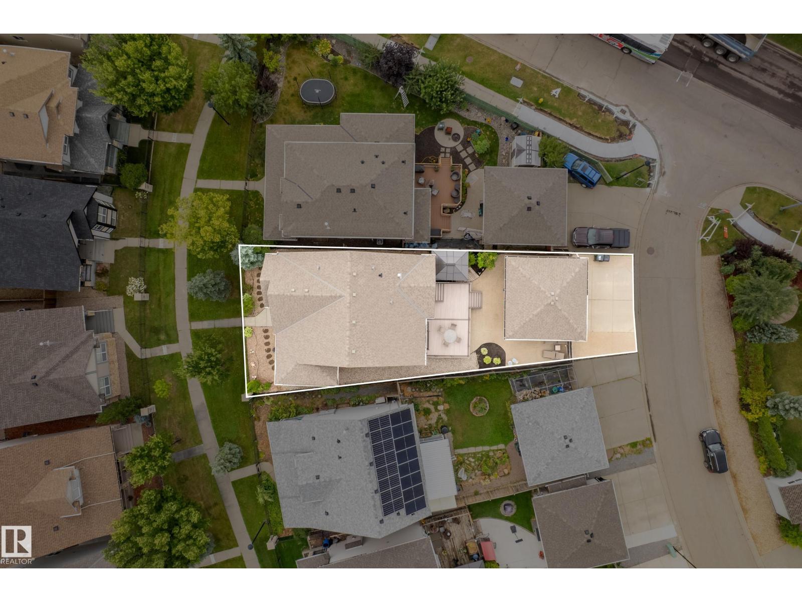 Photo 46 of 8 Chaplin Ln, Sherwood Park AB