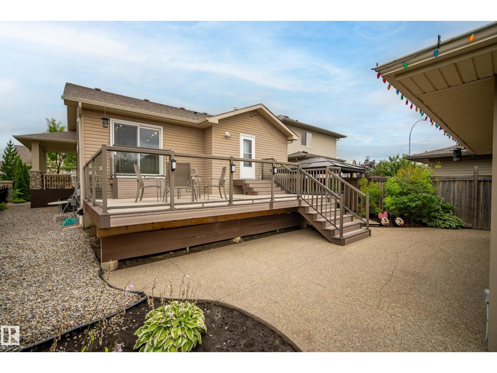 Photo 57 of 8 Chaplin Ln, Sherwood Park AB