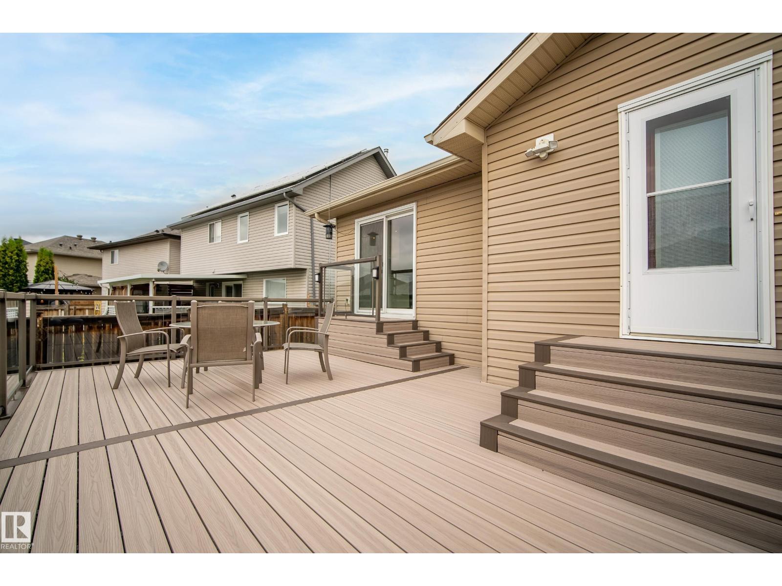Photo 59 of 8 Chaplin Ln, Sherwood Park AB