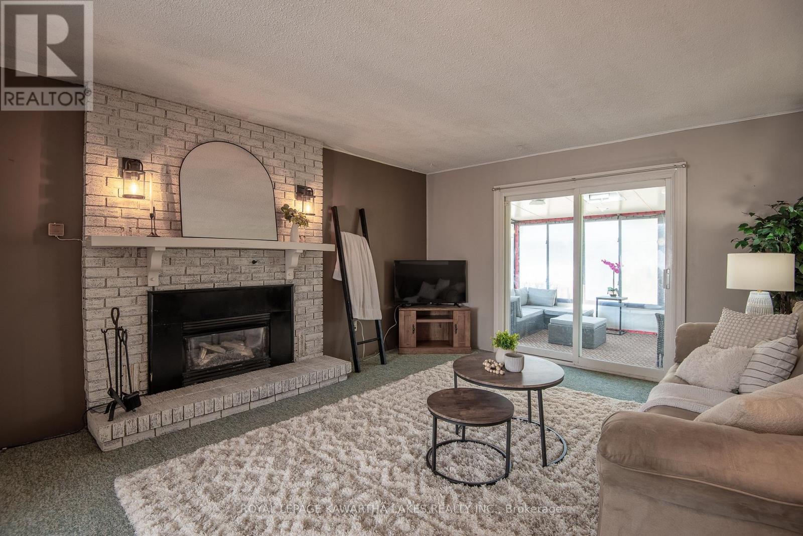 Photo 1 of 85 Thomas Drive, Kawartha Lakes ON