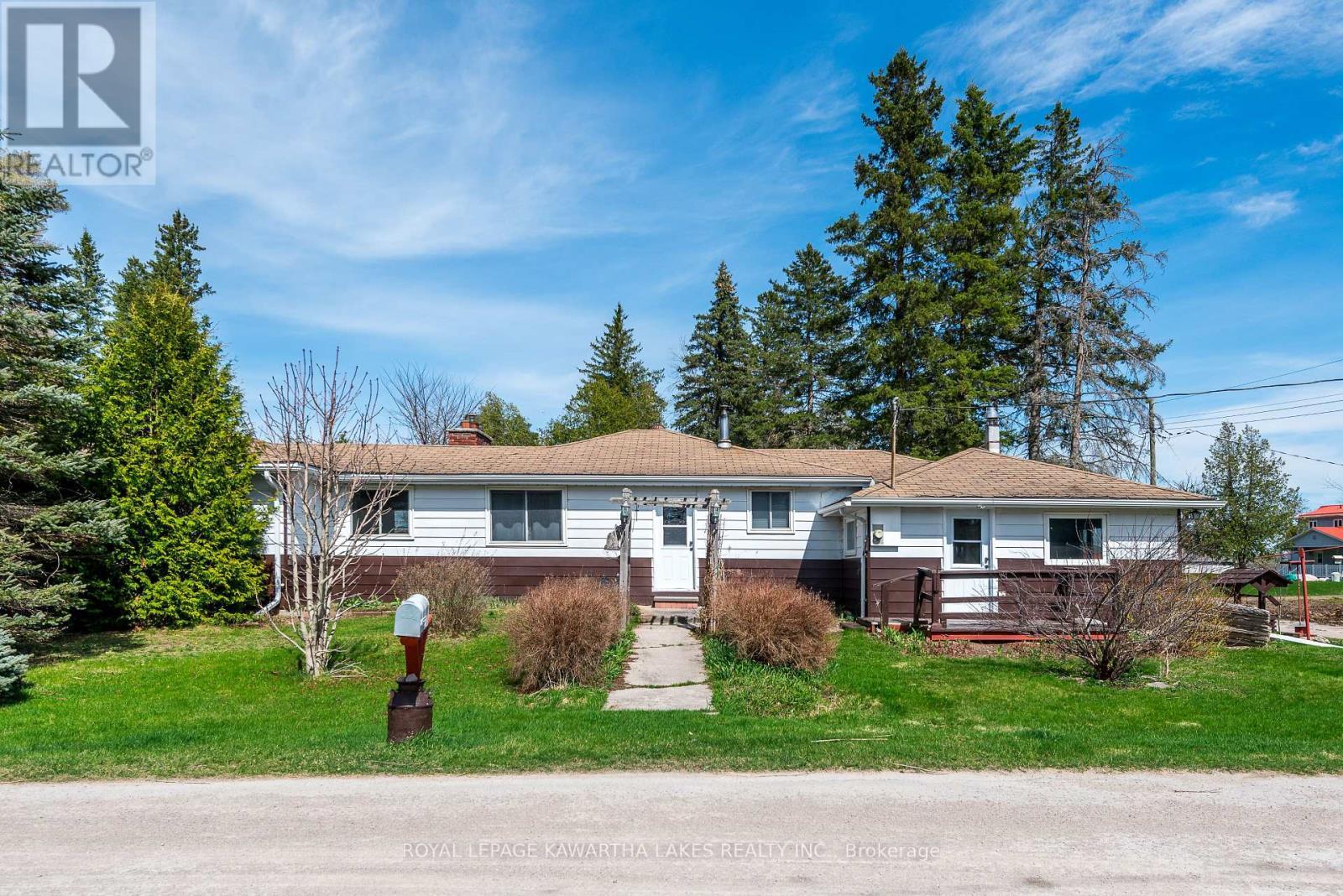 Photo 24 of 85 Thomas Drive, Kawartha Lakes ON