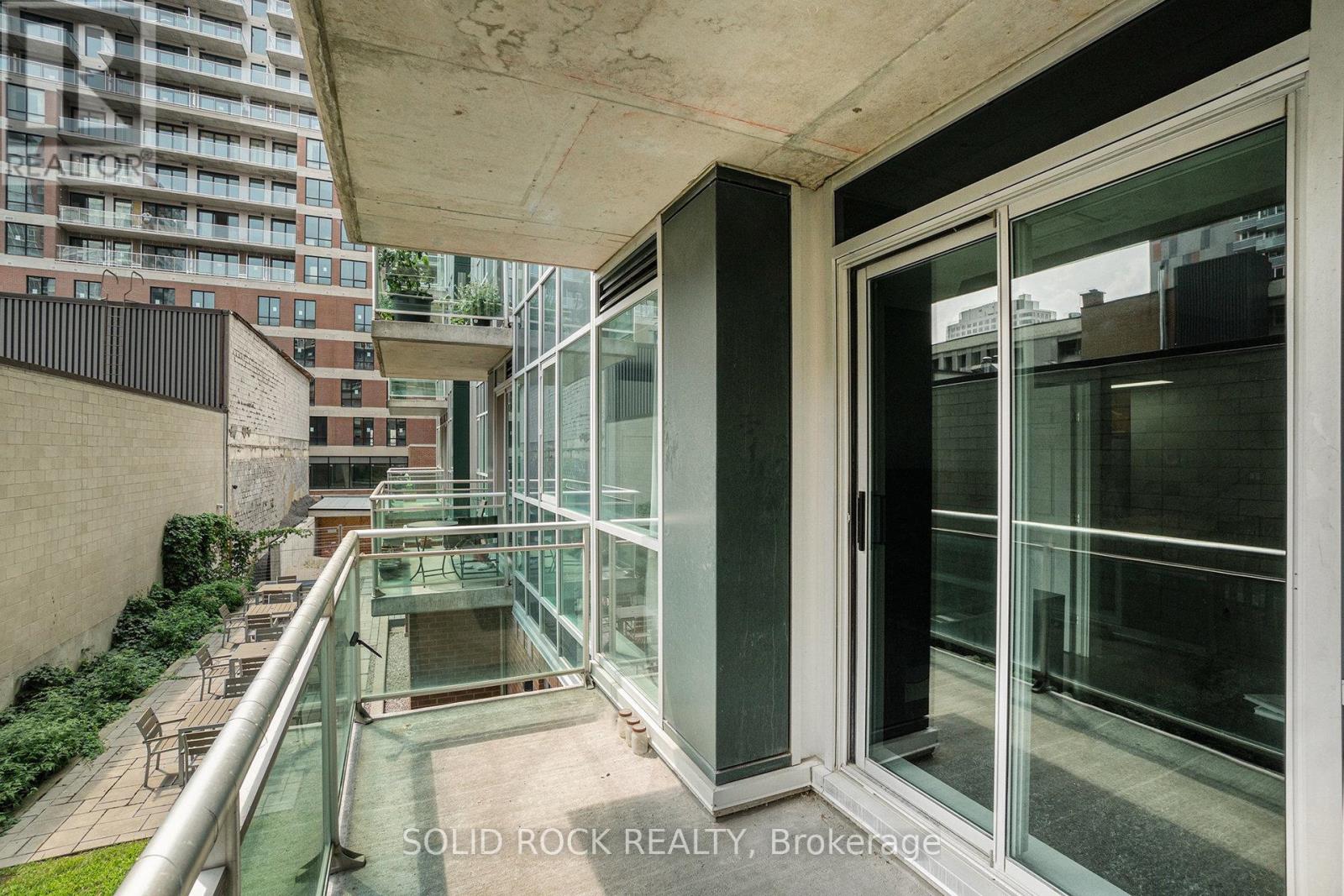 Photo 22 of 202 134 York Street, Ottawa ON