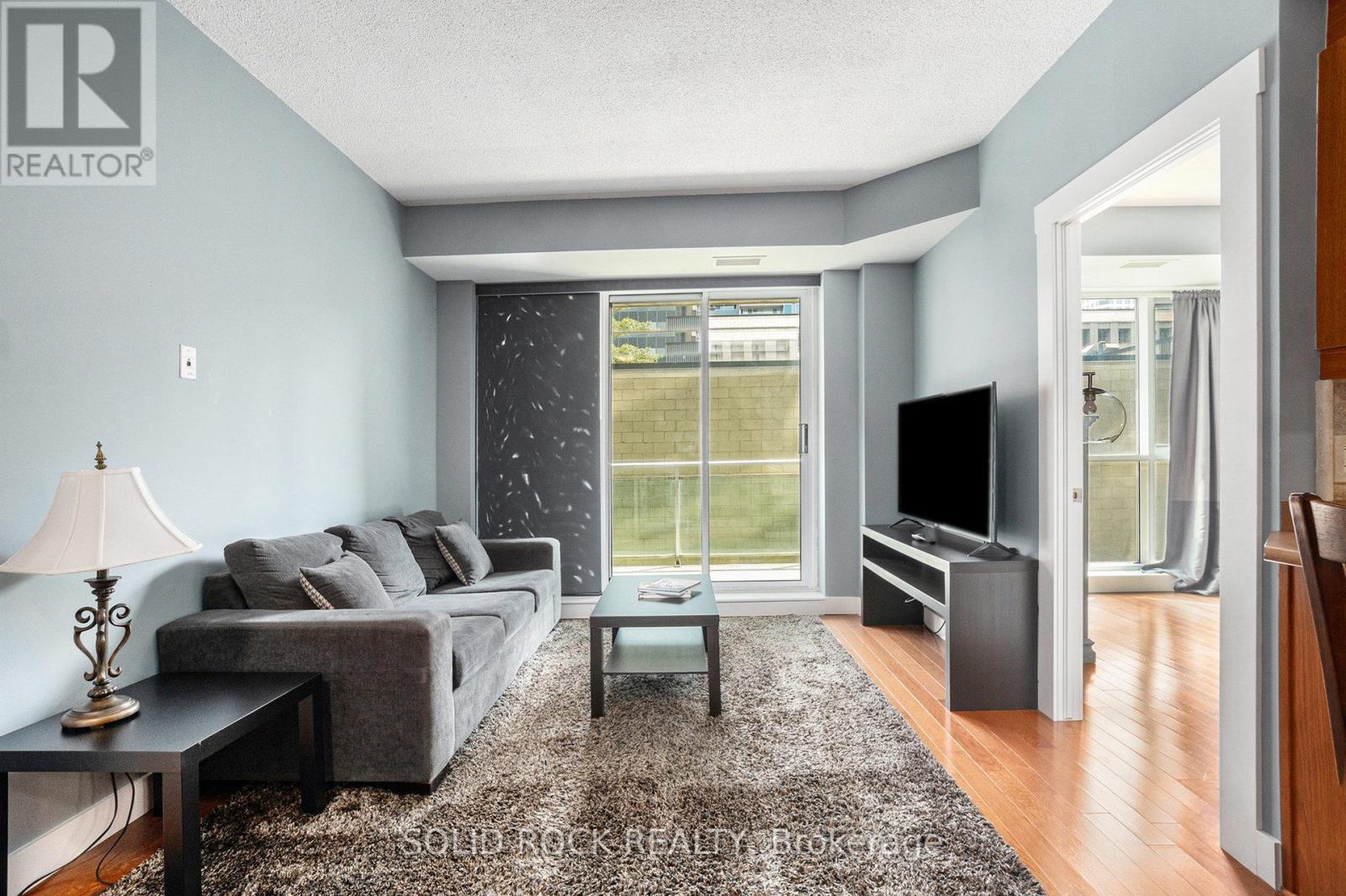 Photo 9 of 202 134 York Street, Ottawa ON