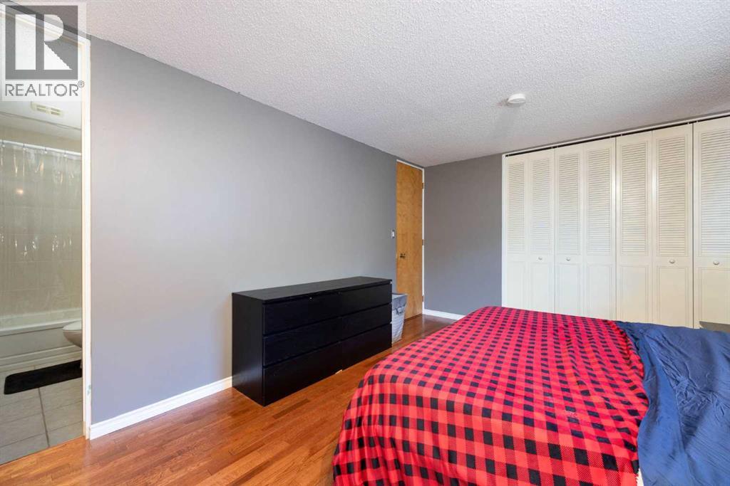 Photo 19 of 108 Romar Street, Fort Mcmurray AB