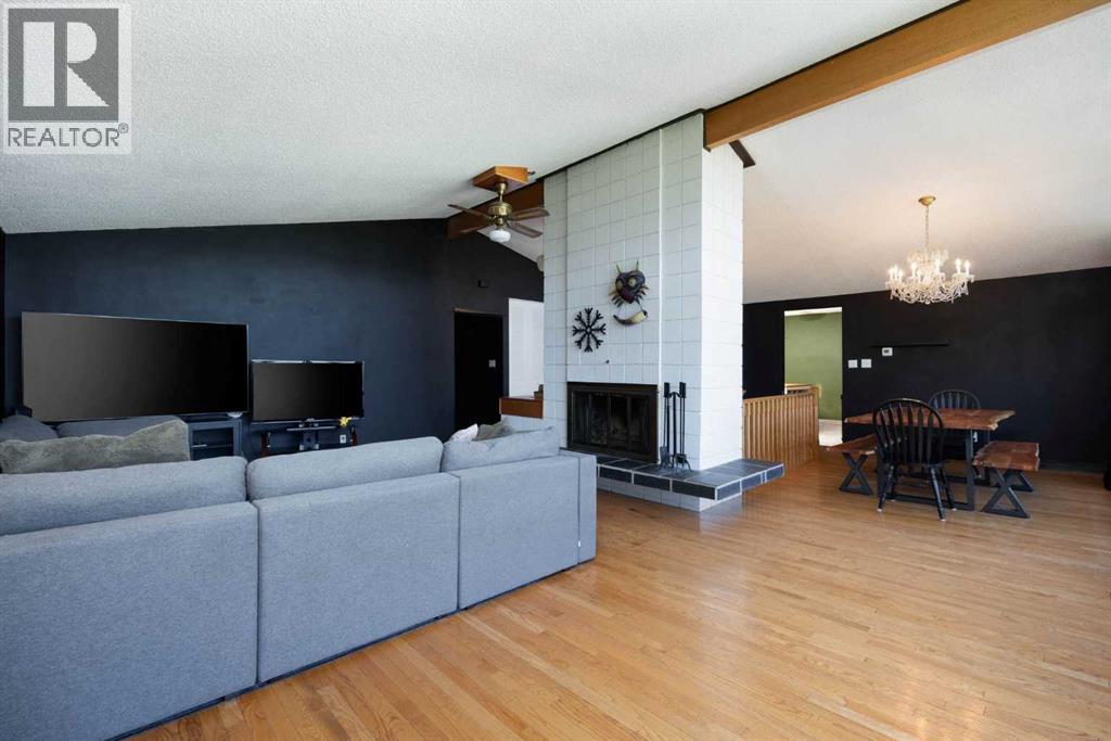 Photo 6 of 108 Romar Street, Fort Mcmurray AB