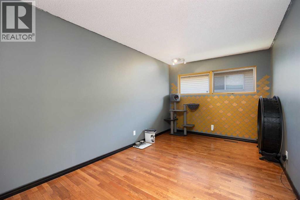 Photo 24 of 108 Romar Street, Fort Mcmurray AB