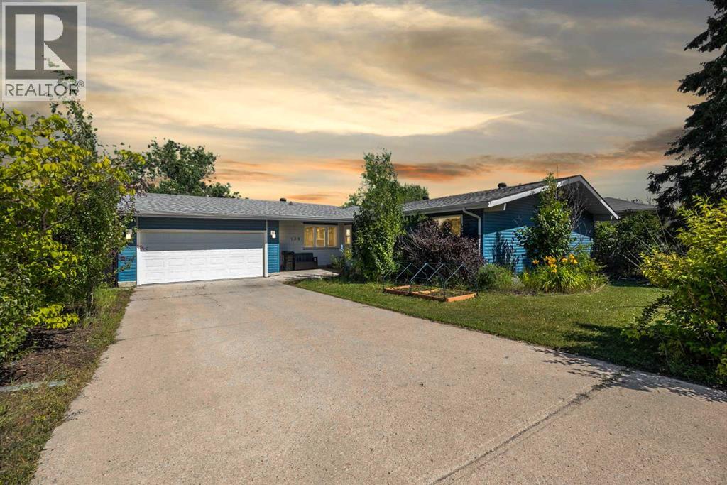 Photo 1 of 108 Romar Street, Fort Mcmurray AB