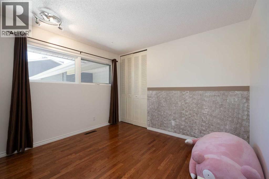 Photo 21 of 108 Romar Street, Fort Mcmurray AB