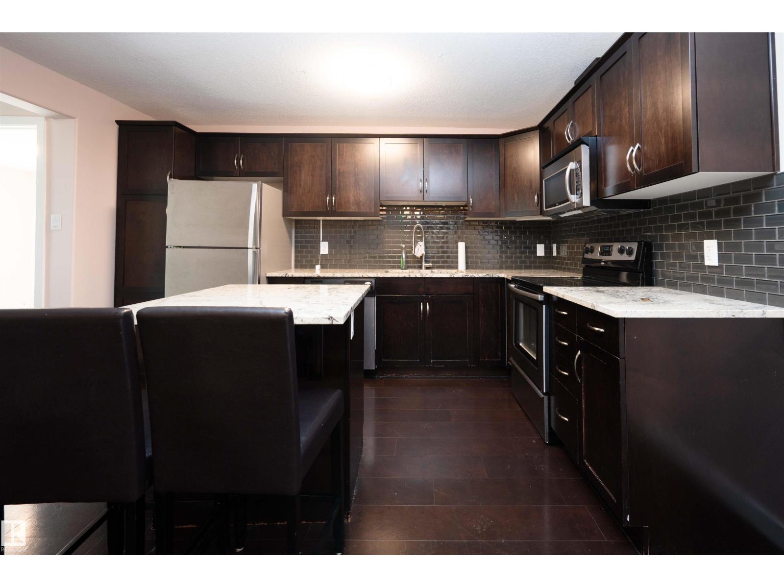 Photo 6 of 141 11505 Ellerslie Road Sw, Edmonton AB