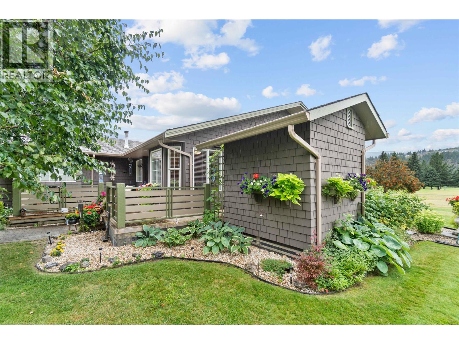 Photo 52 of 2552 Golf View Crescent, Blind Bay BC