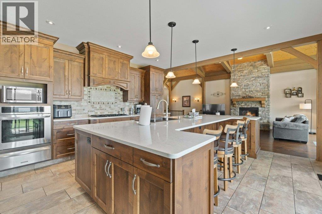 Photo 58 of 1401 65 Street Sw, Salmon Arm BC