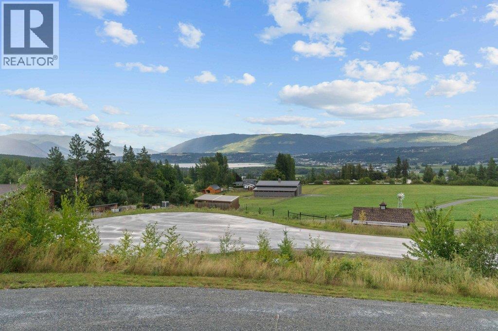 Photo 80 of 1401 65 Street Sw, Salmon Arm BC