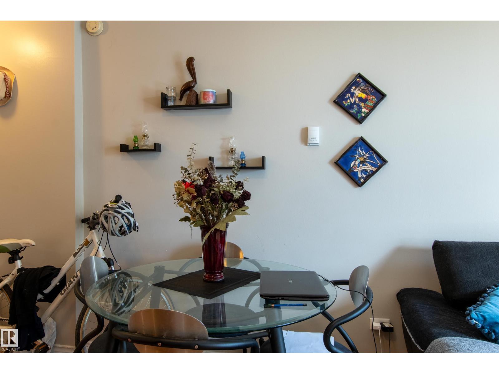 Photo 6 of 805 9730 106 St Nw, Edmonton AB