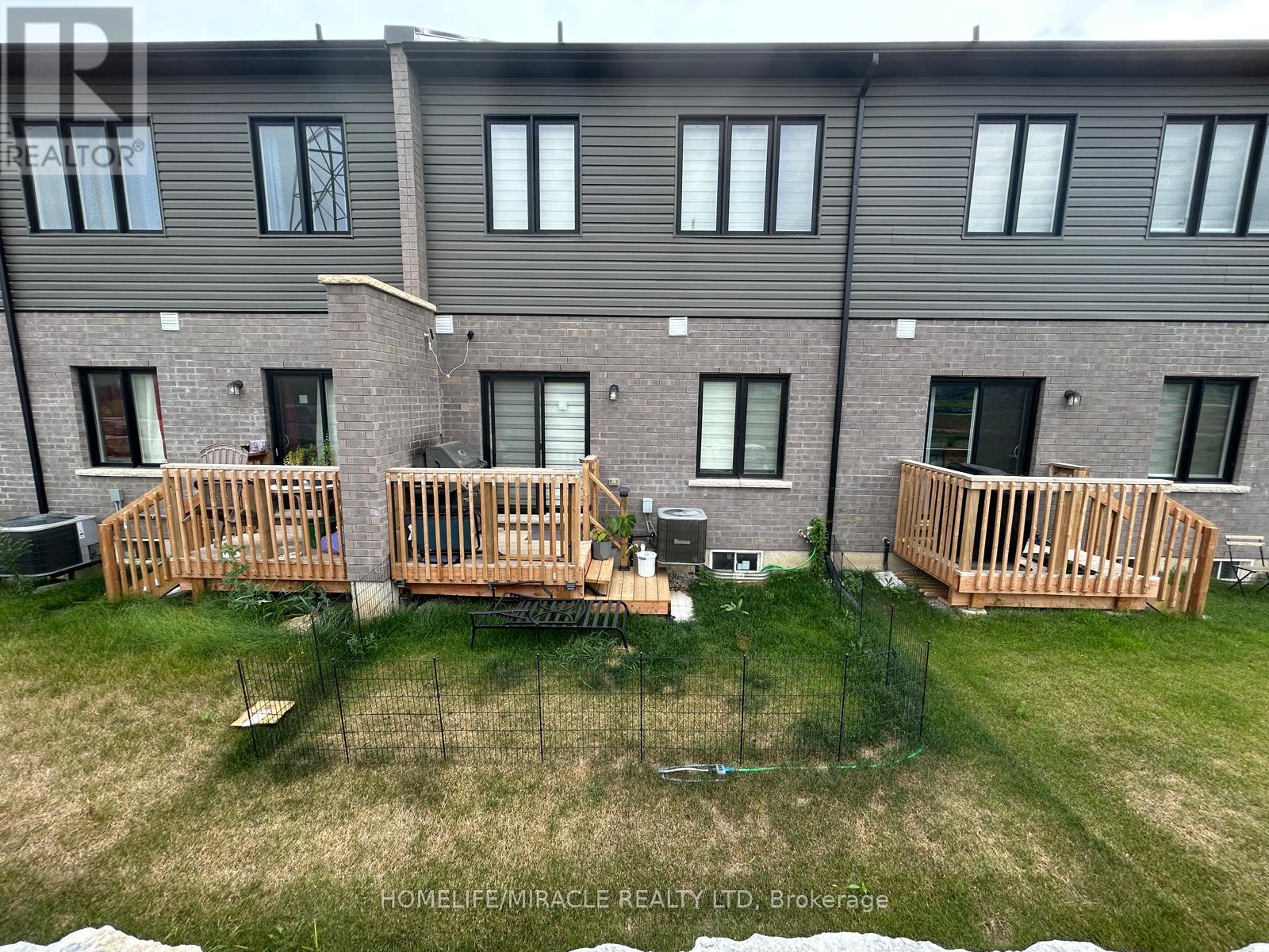 Photo 20 of 27 George Brier Drive W, Brant ON
