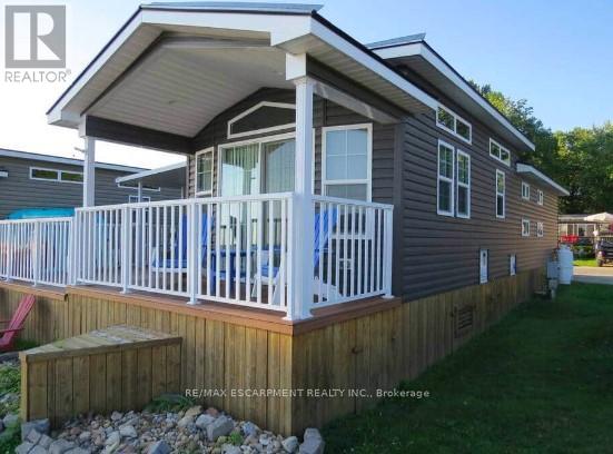 Photo 2 of 80 Wyldewood Beach, Port Colborne ON