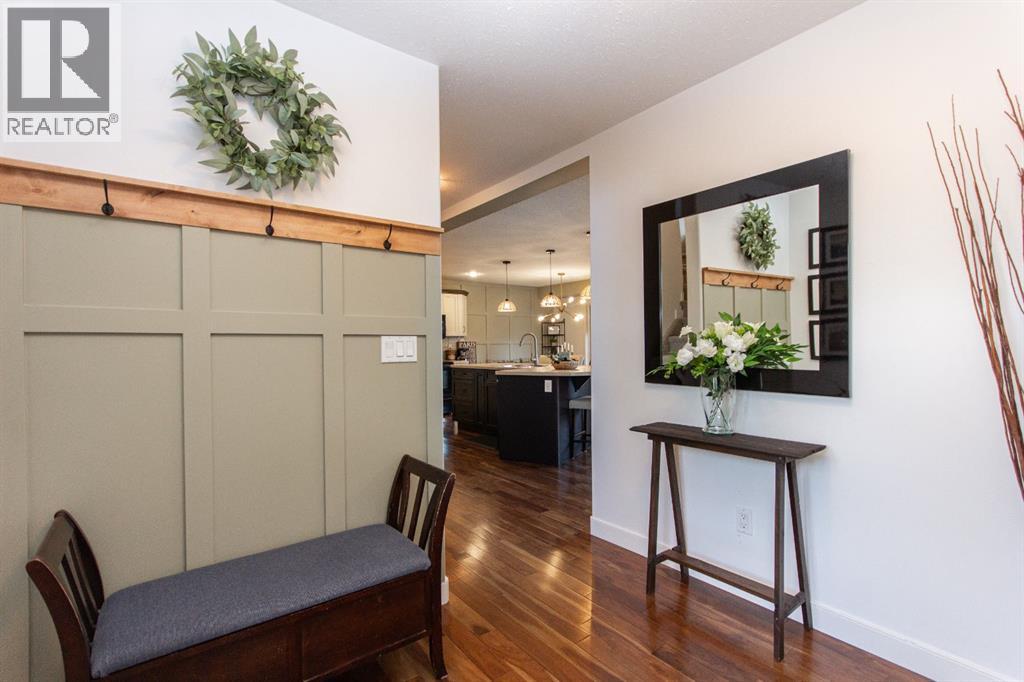 Photo 9 of 152 Iverson Close, Red Deer AB