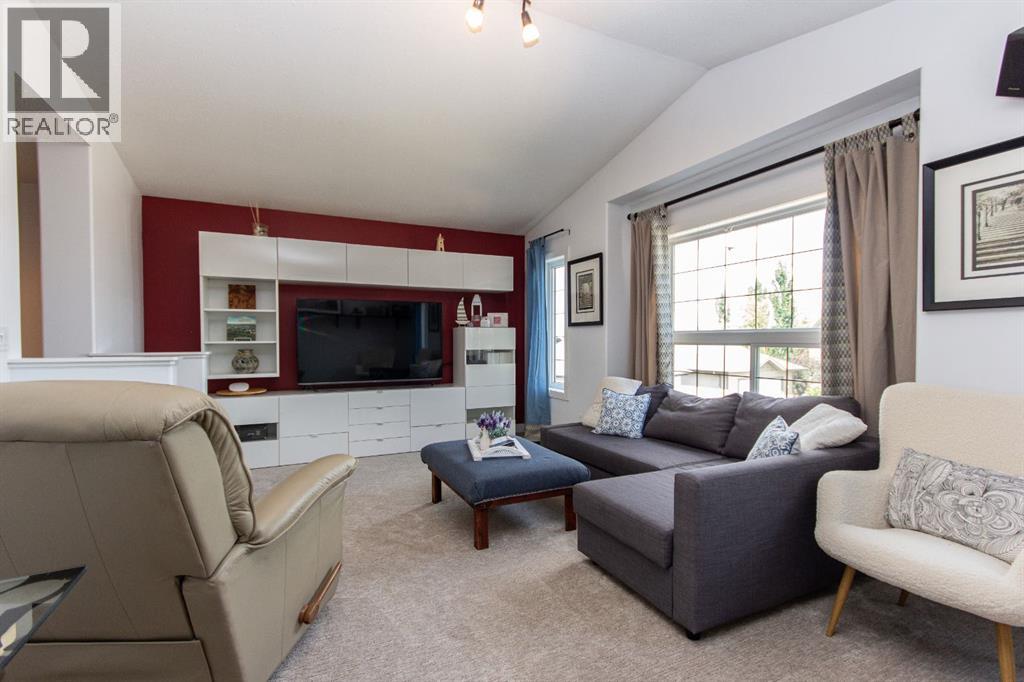 Photo 27 of 152 Iverson Close, Red Deer AB
