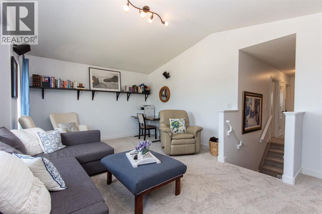 Photo 25 of 152 Iverson Close, Red Deer AB