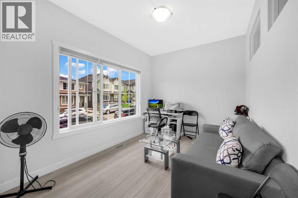 Photo 15 of 34 Sage Hill Lane Nw, Calgary AB