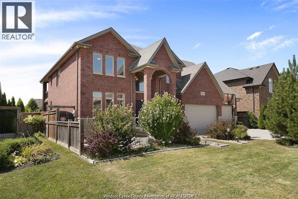Photo 1 of 1078 Charlotte Crescent, Lakeshore ON