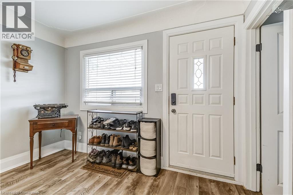 Photo 5 of 378 Waverly Street, Hamilton ON