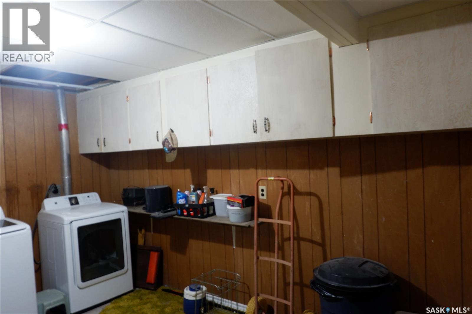 Photo 24 of 314 Columbus Drive, Rockglen SK