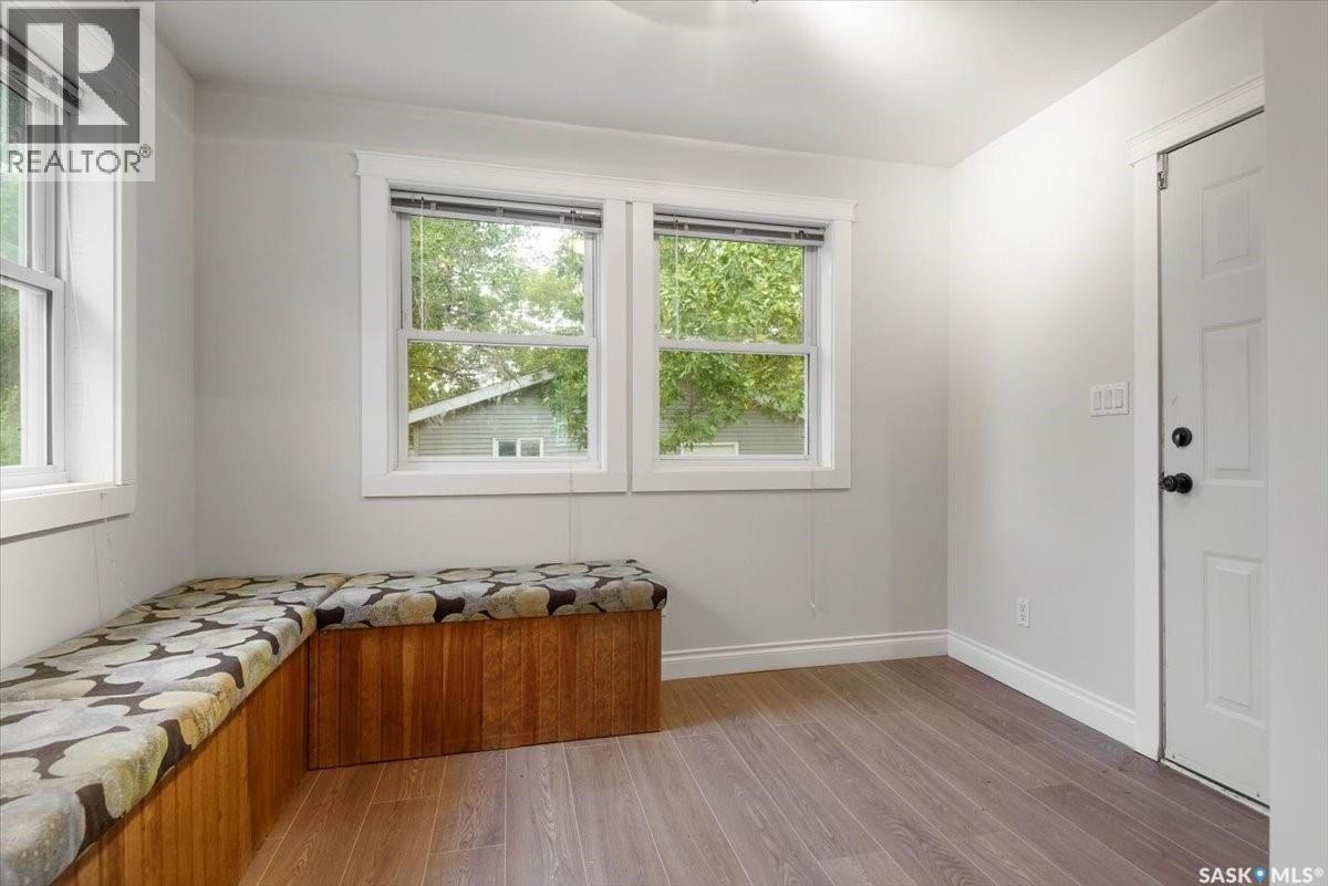 Photo 11 of 2156 Queen Street, Regina SK