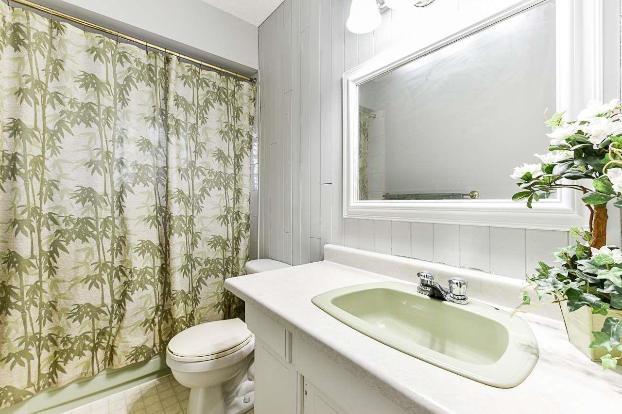 Photo 16 of 11516 Parkwood Place, Delta BC