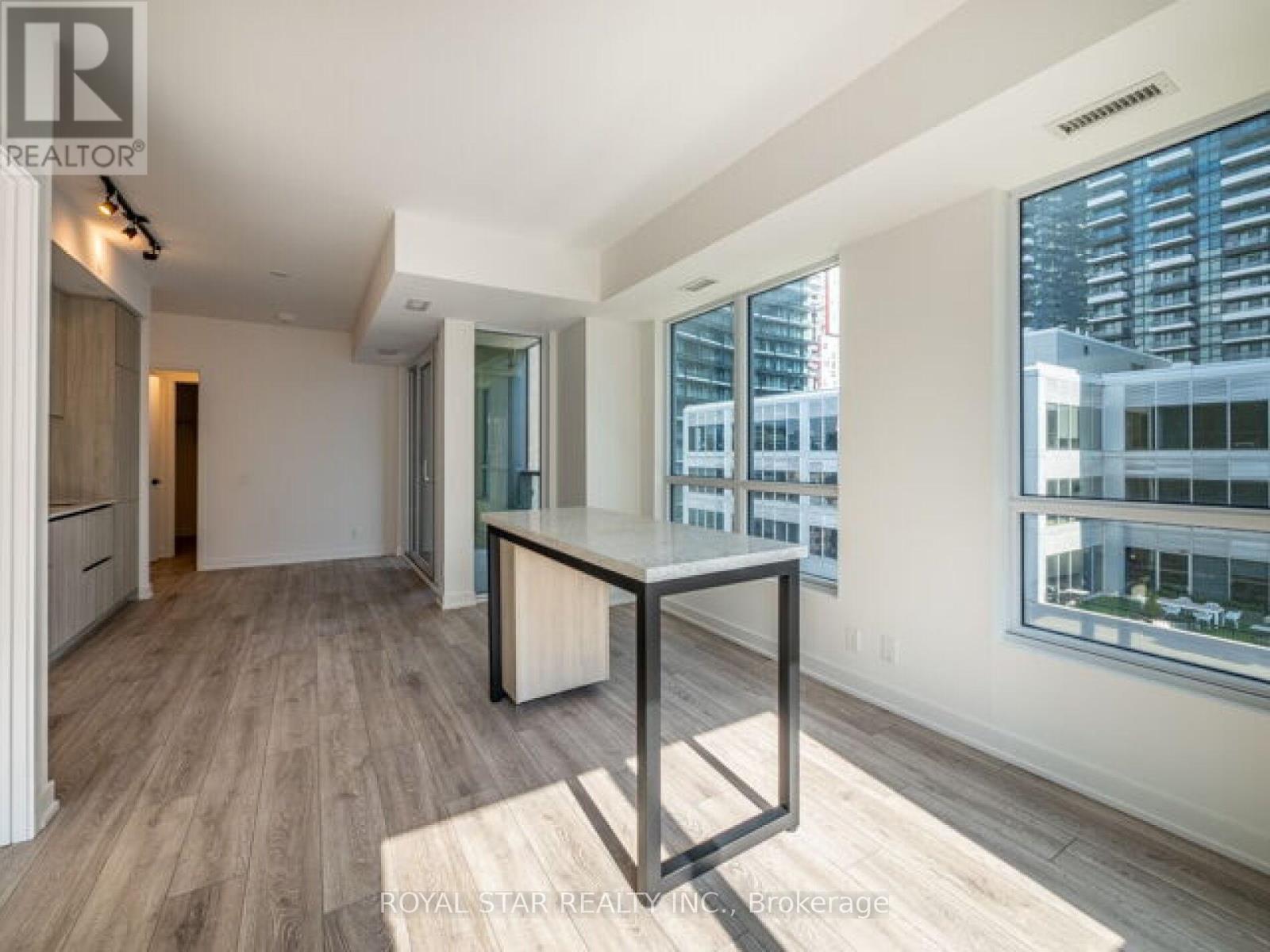 Photo 13 of 1007 108 Peter Street, Toronto ON
