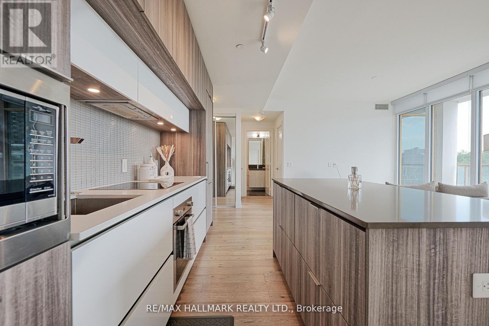 Photo 12 of 601 151 Avenue Road, Toronto ON