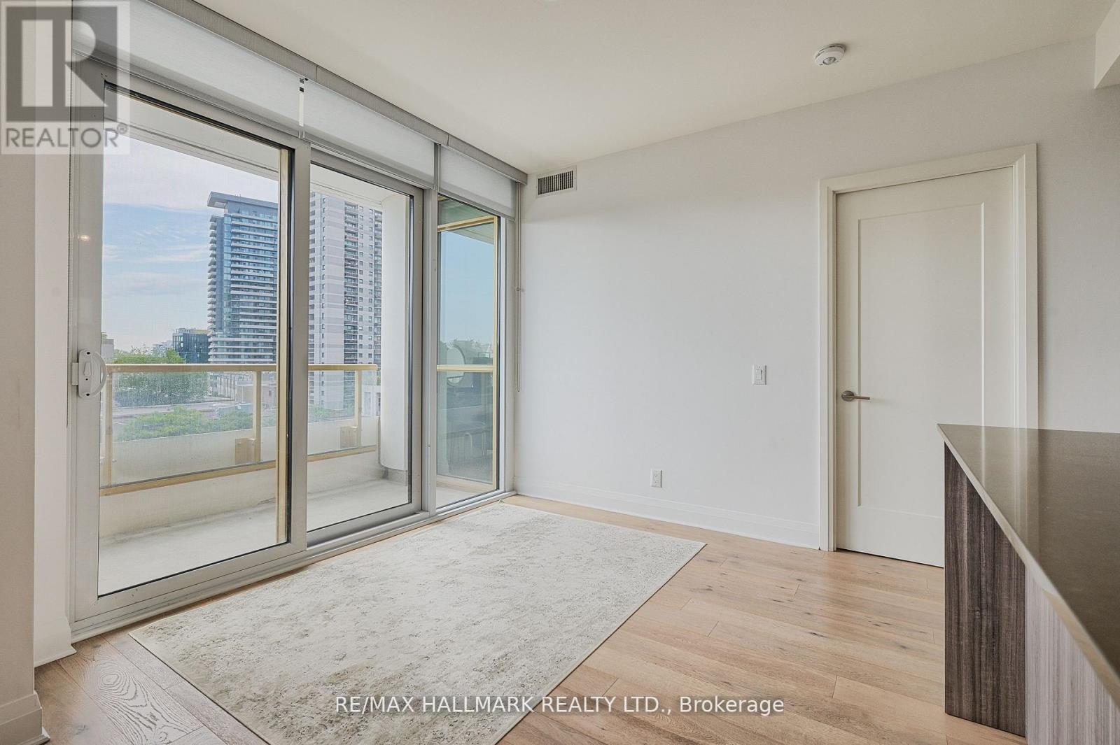 Photo 16 of 601 151 Avenue Road, Toronto ON