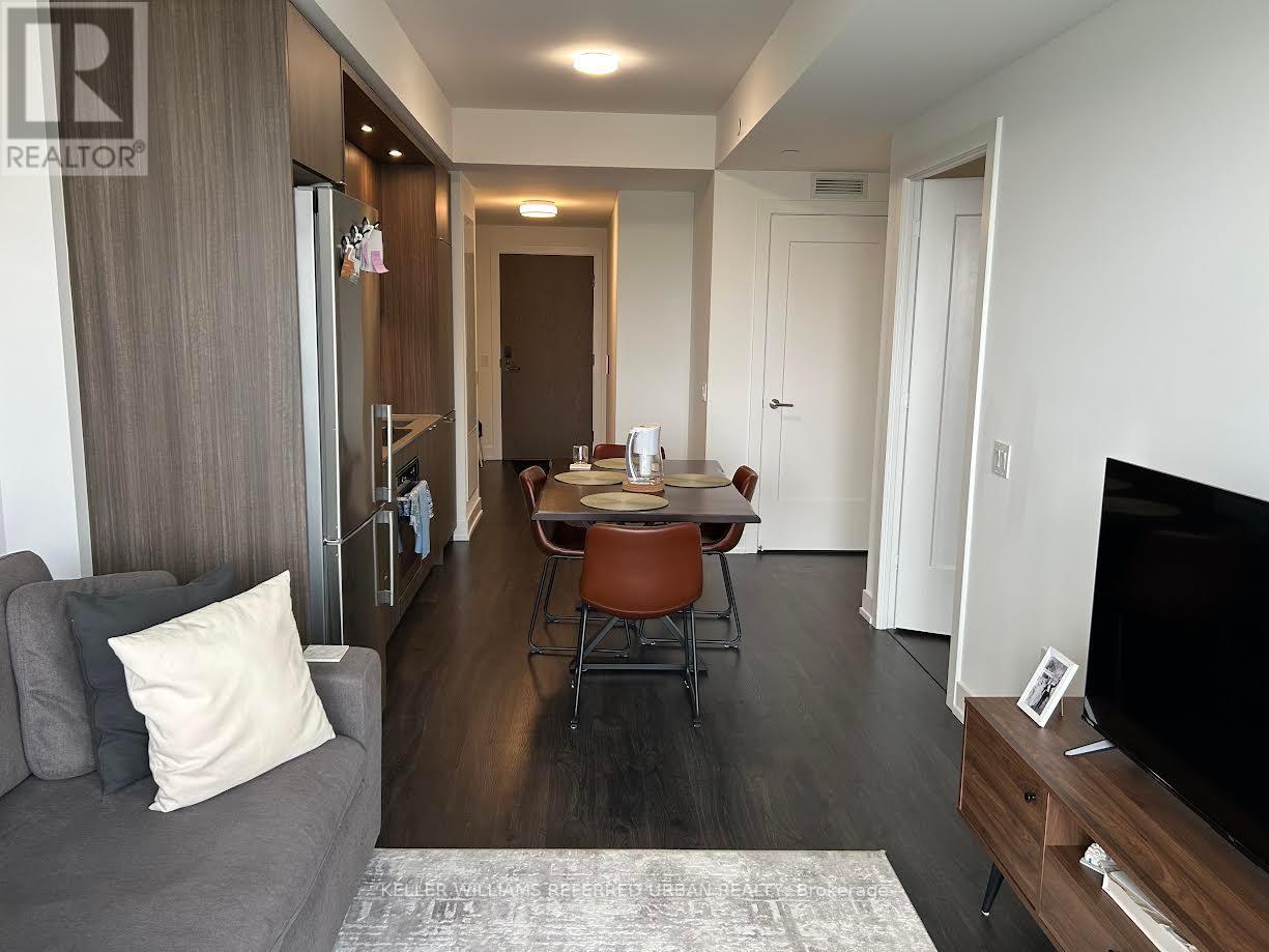 Photo 5 of 1438 20 Inn On The Park Drive, Toronto ON