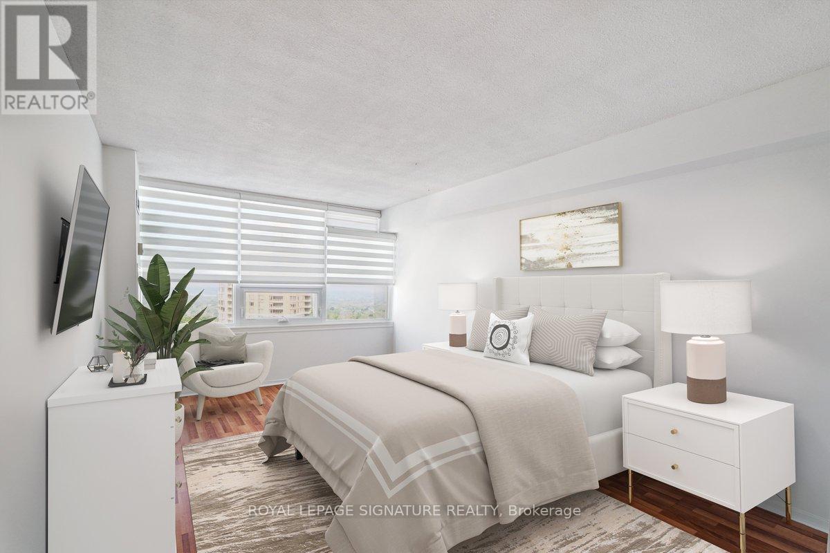 Photo 24 of 2404 55 Skymark Drive, Toronto ON