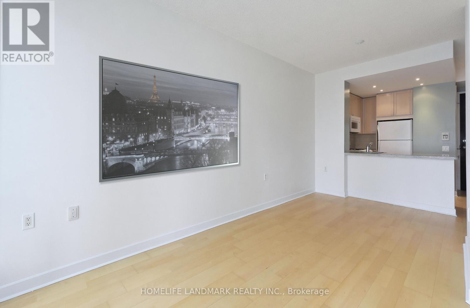 Photo 18 of 1203 85 Bloor Street E, Toronto ON