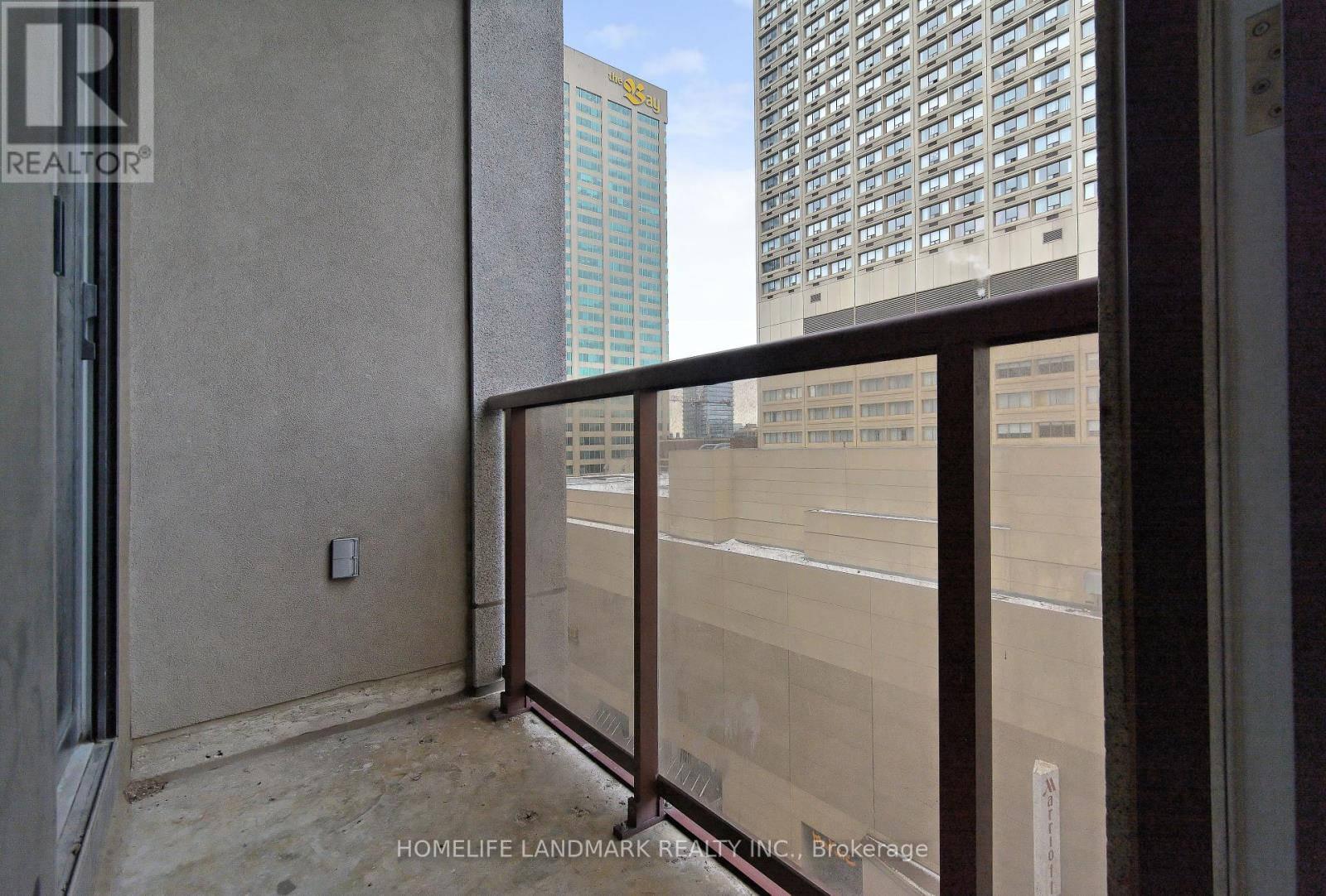 Photo 11 of 1203 85 Bloor Street E, Toronto ON