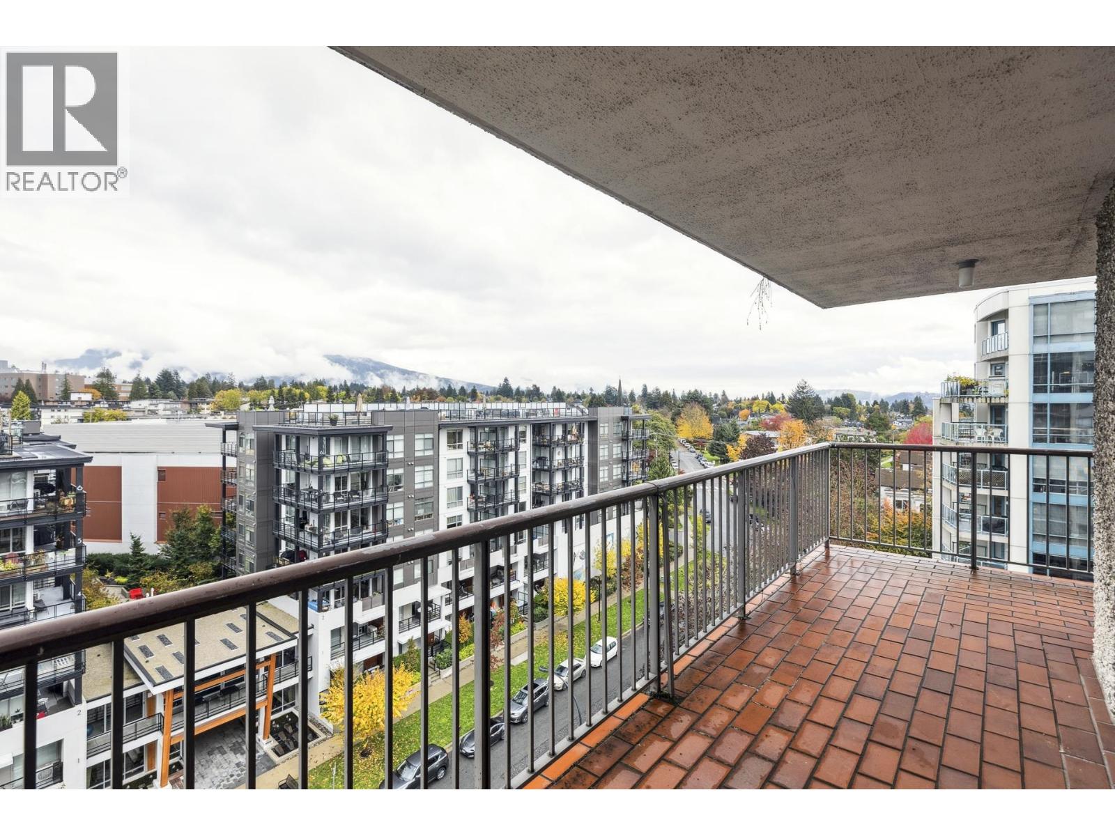 1003 140 E KEITH ROAD, North Vancouver