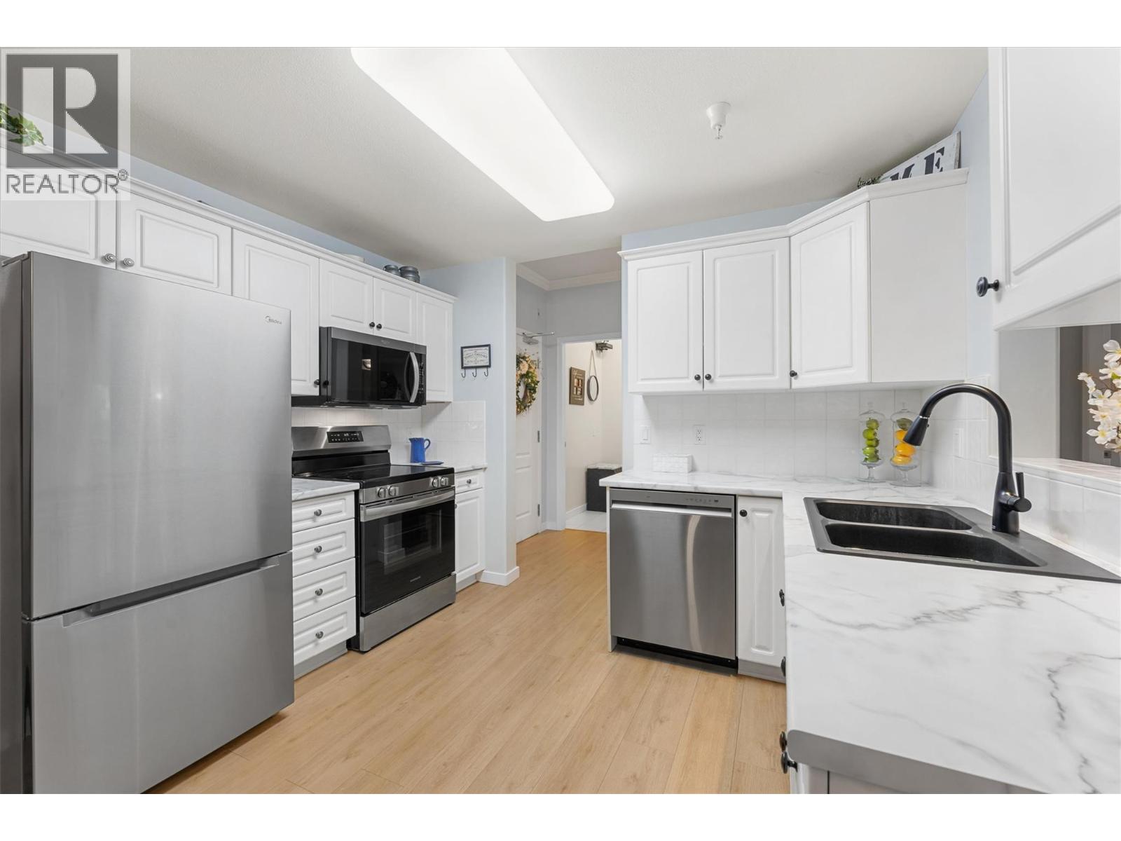 113 1962 Enterprise Way, Kelowna