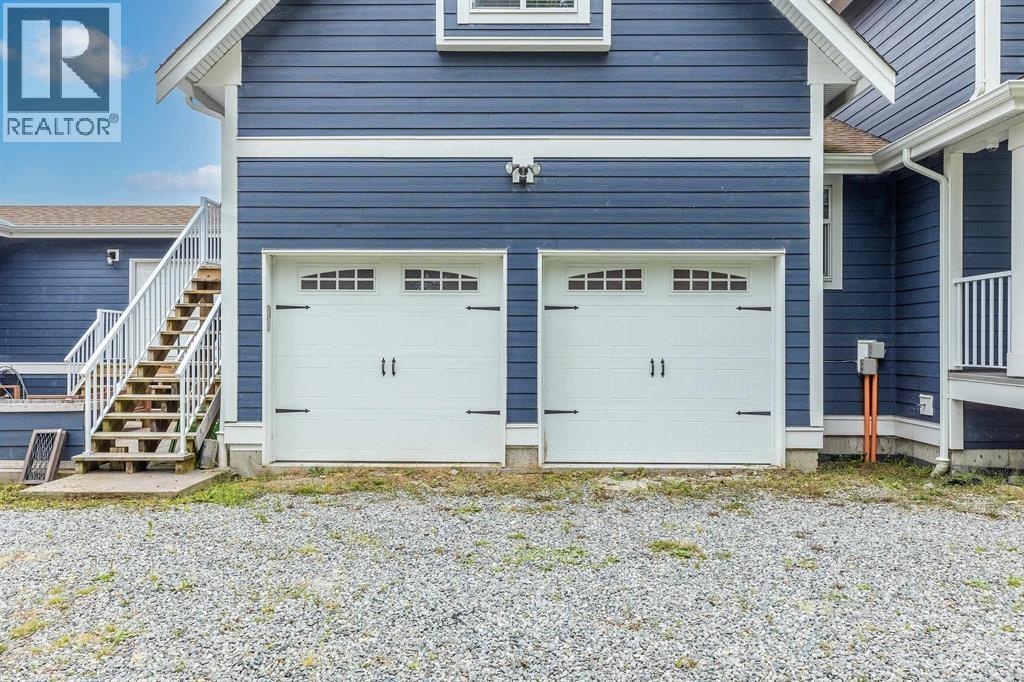 18390 OLD DEWDNEY TRUNK ROAD, Pitt Meadows