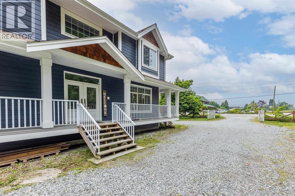18390 OLD DEWDNEY TRUNK ROAD, Pitt Meadows