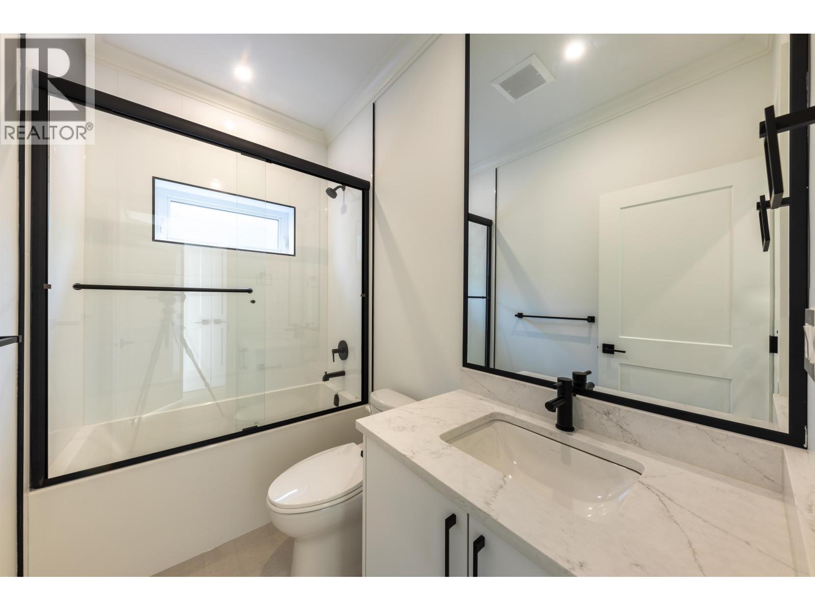 Photo 33 of 10446 Williams Road, Richmond BC