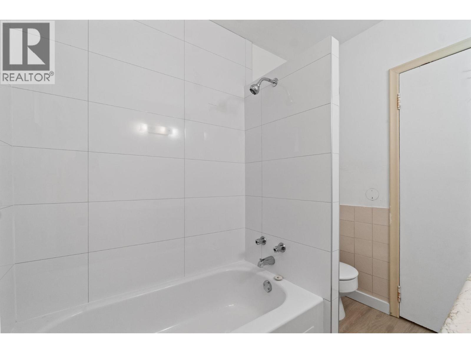 Photo 11 of 837 Windermere Street, Vancouver BC