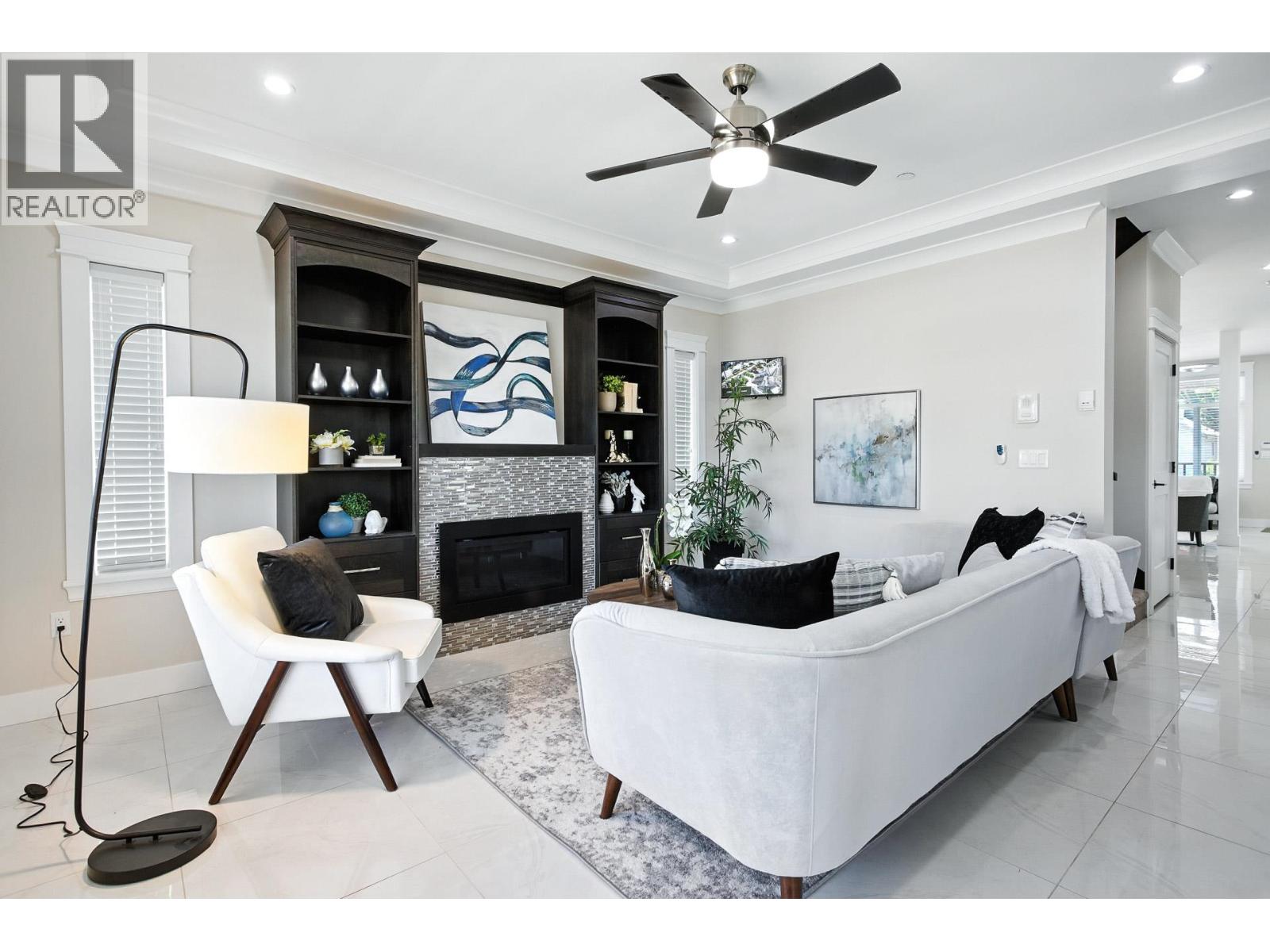 1843 FRASER AVENUE, Port Coquitlam