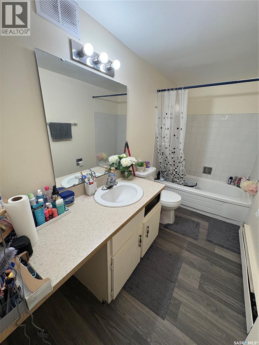 Photo 11 of 11 35 Centennial Street, Regina SK