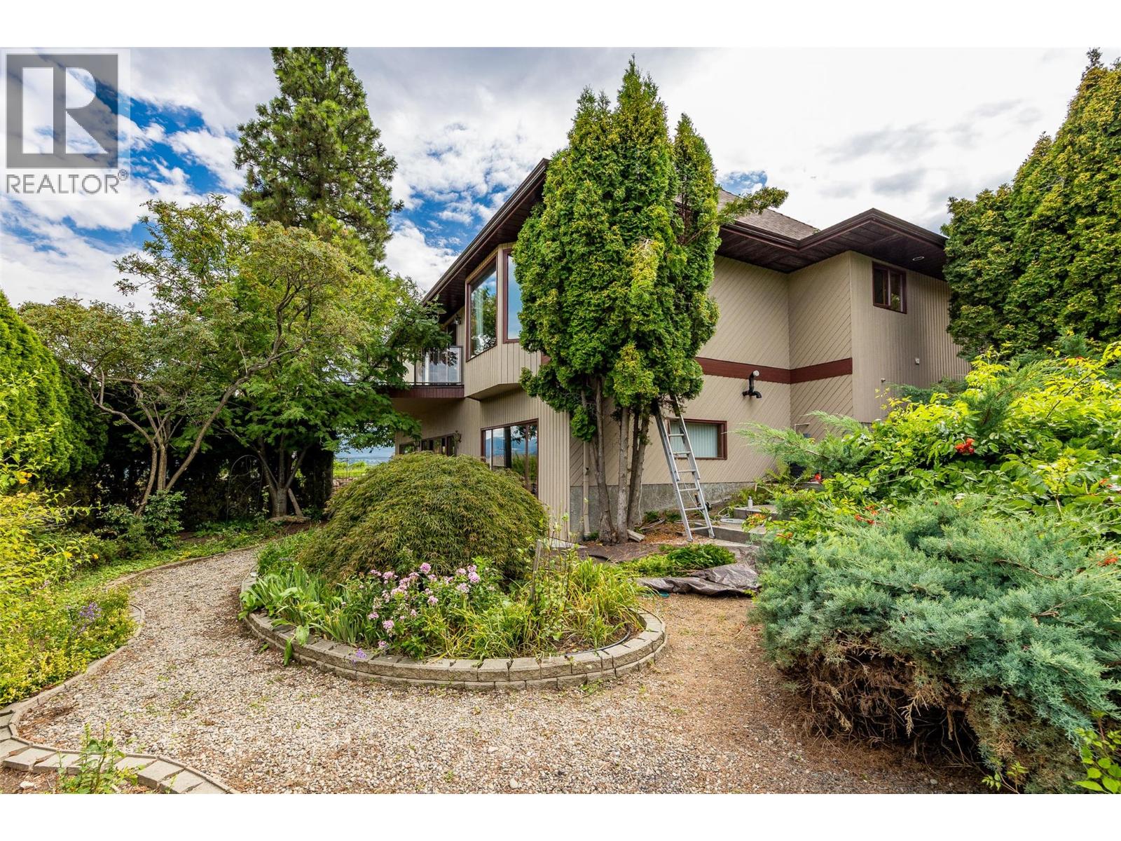 Photo 57 of 975 Monashee Place, Kelowna BC