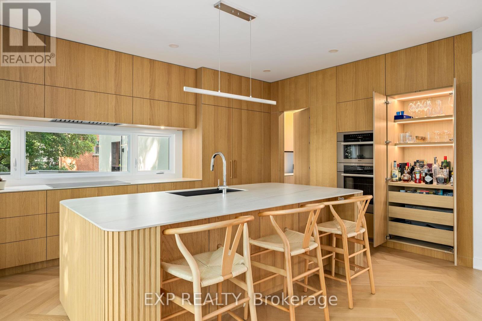 Photo 8 of 52 Birchmount Walk, London South ON