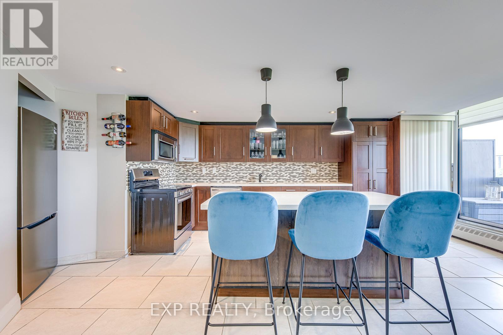 Photo 10 of 1103 335 Mill Road Ne, Toronto ON