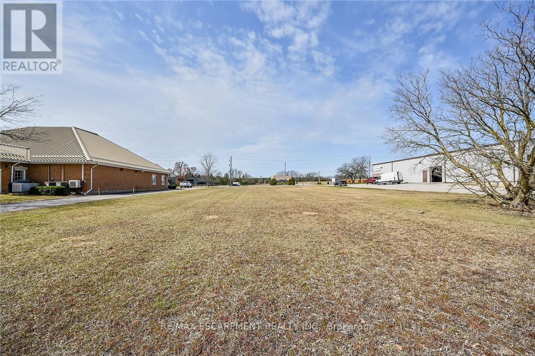Photo 10 of 33 Park Road, Norfolk ON
