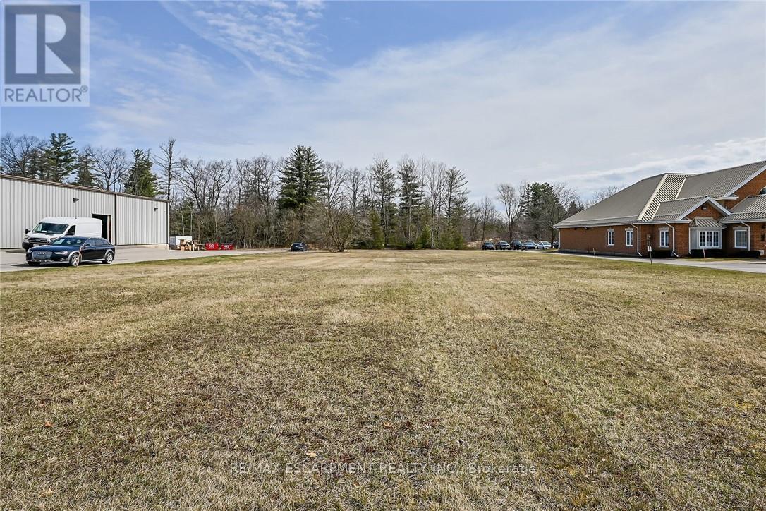 Photo 7 of 33 Park Road, Norfolk ON
