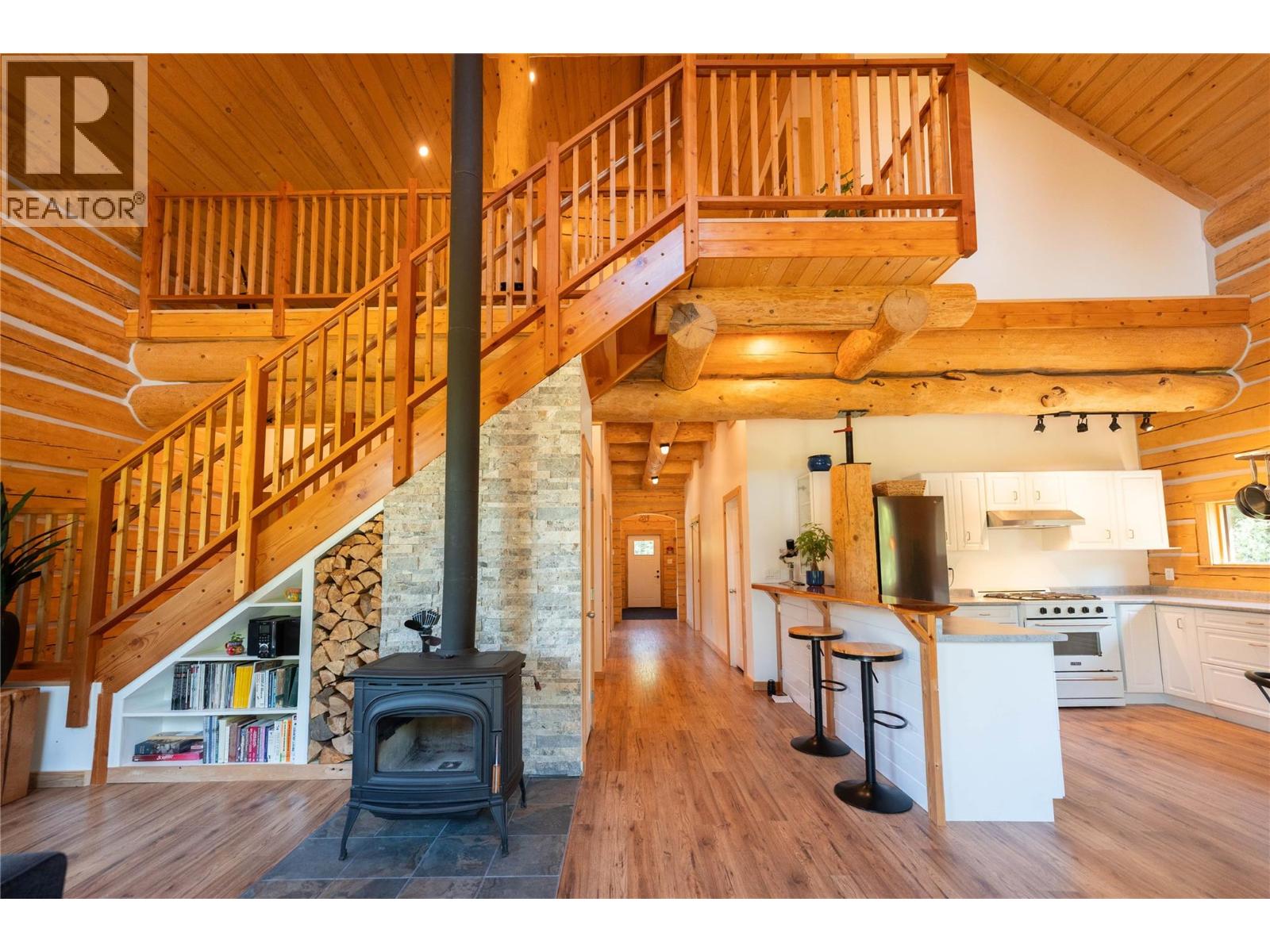 935 Hill Creek Road, Galena Bay