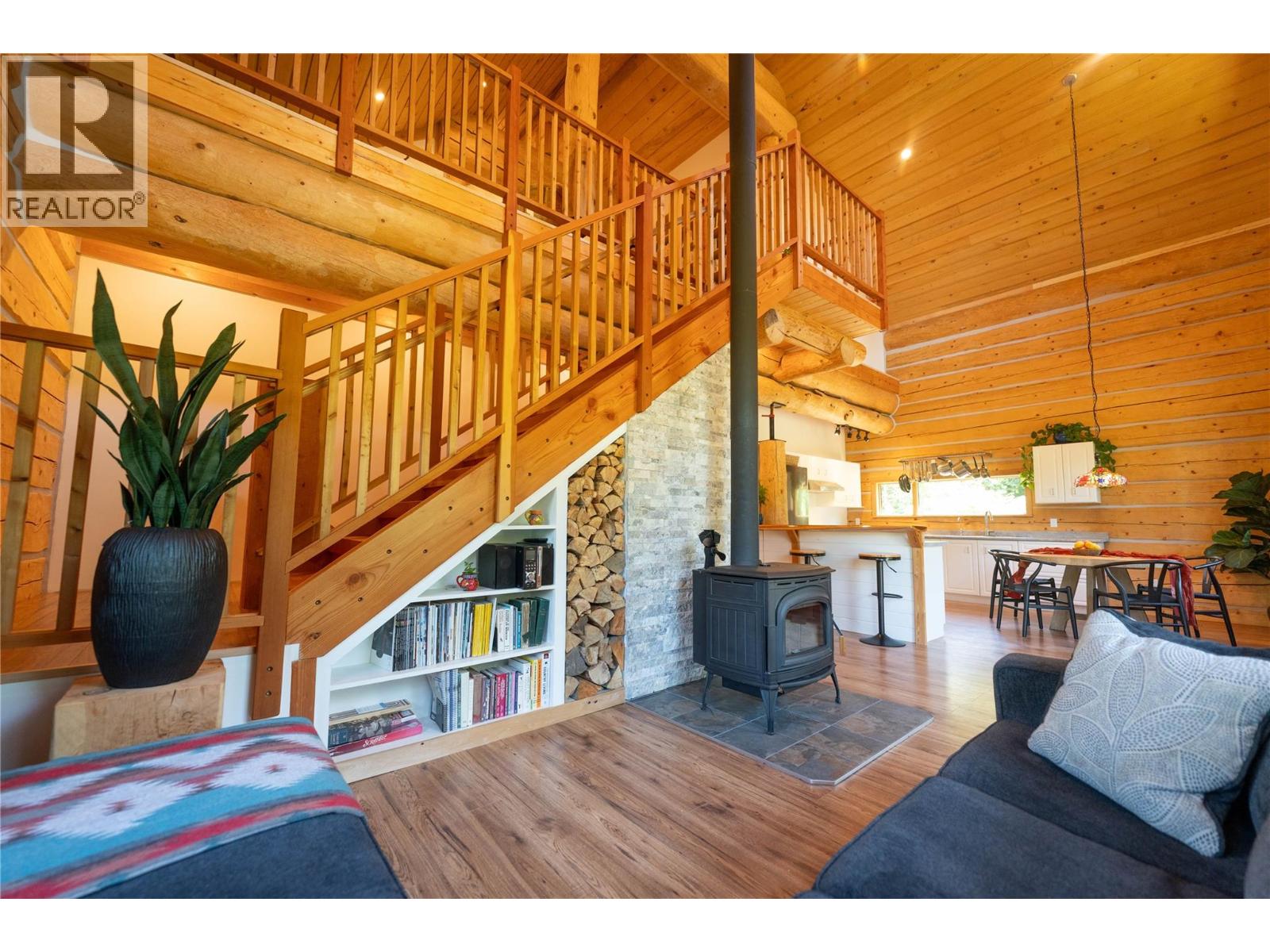 935 Hill Creek Road, Galena Bay